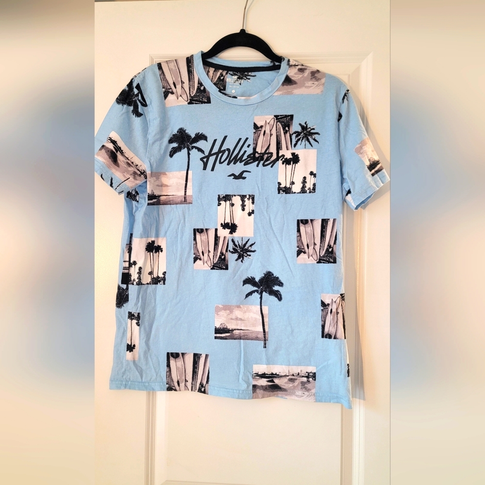 Hollister Blue Graphic T-Shirt